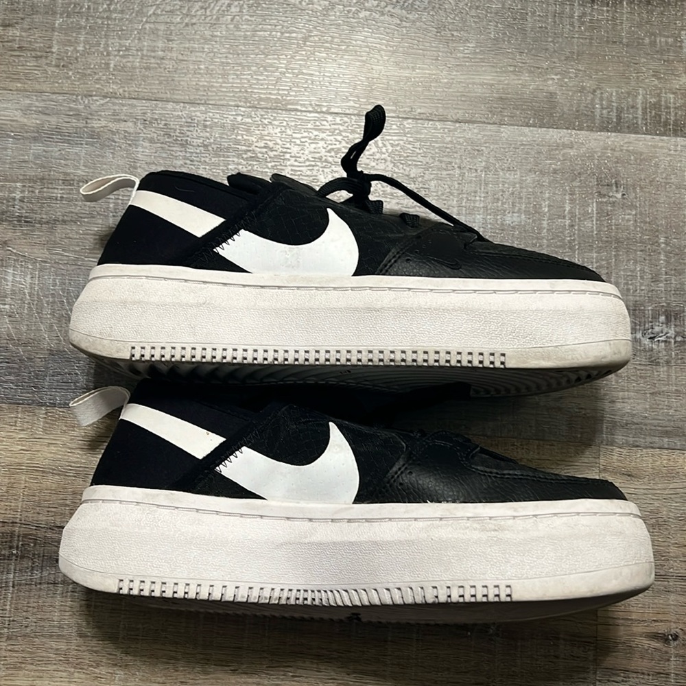 Nike platform